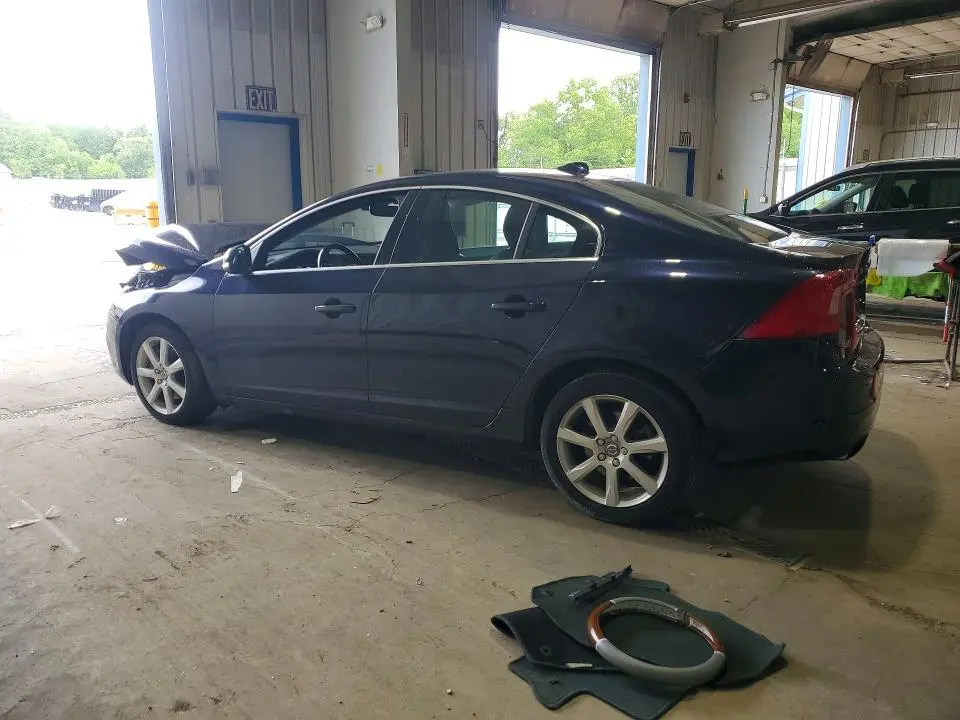 2016 VOLVO S60 PREMIER  