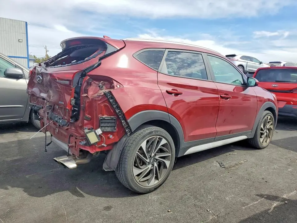 2020 HYUNDAI TUCSON SPORT  