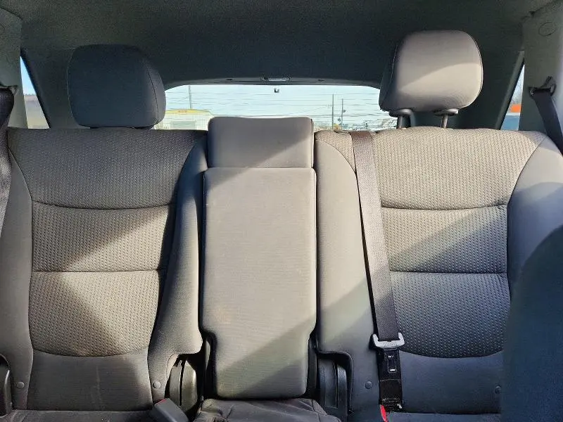2013 KIA SORENTO LX  