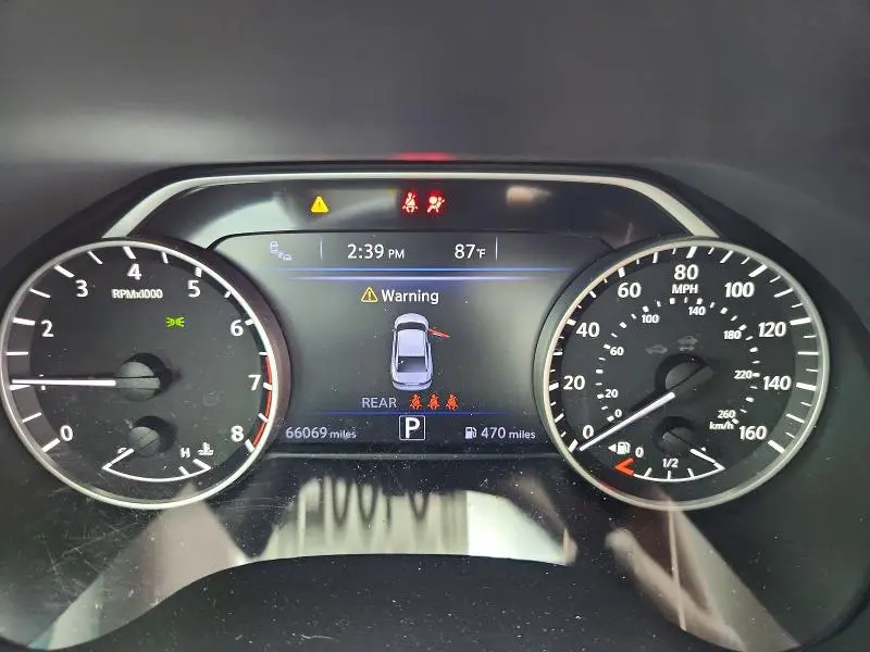 2023 NISSAN MAXIMA SV  