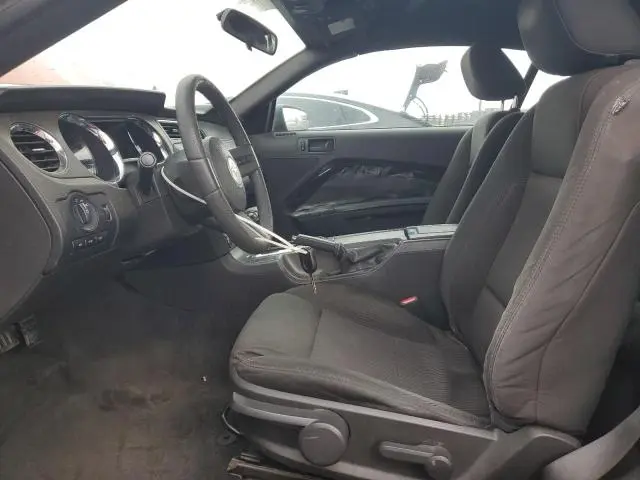 2011 FORD MUSTANG