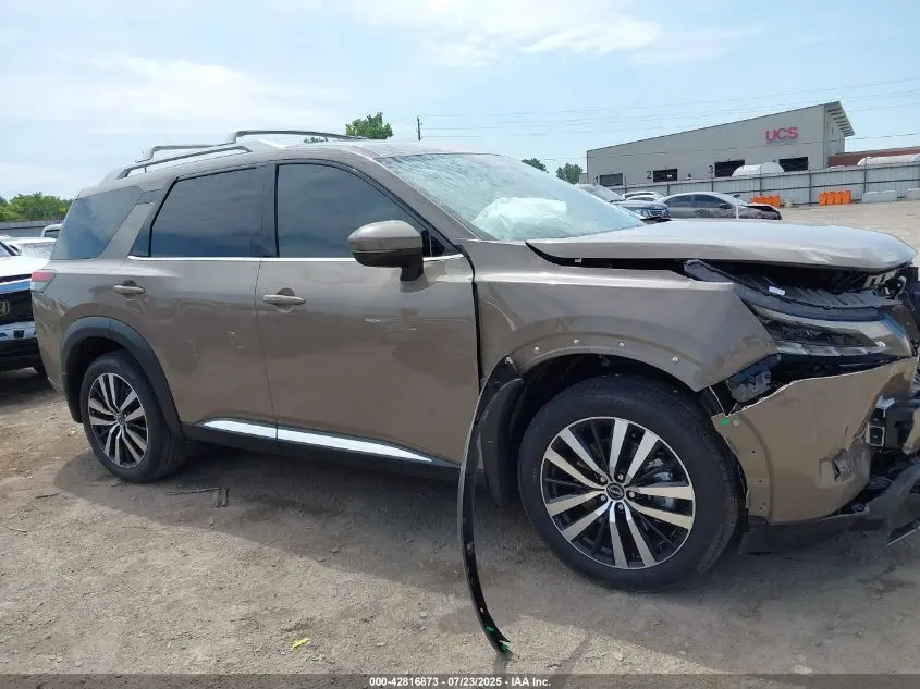 2025 NISSAN PATHFINDER PLATINUM 4WD