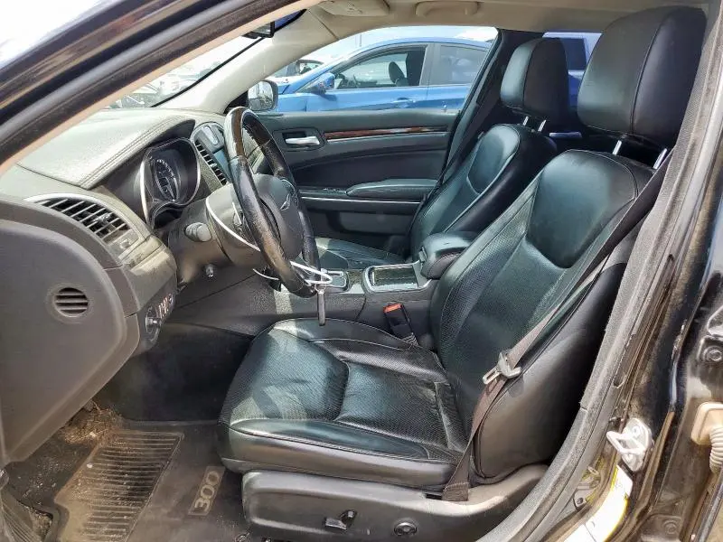 2016 CHRYSLER 300C   