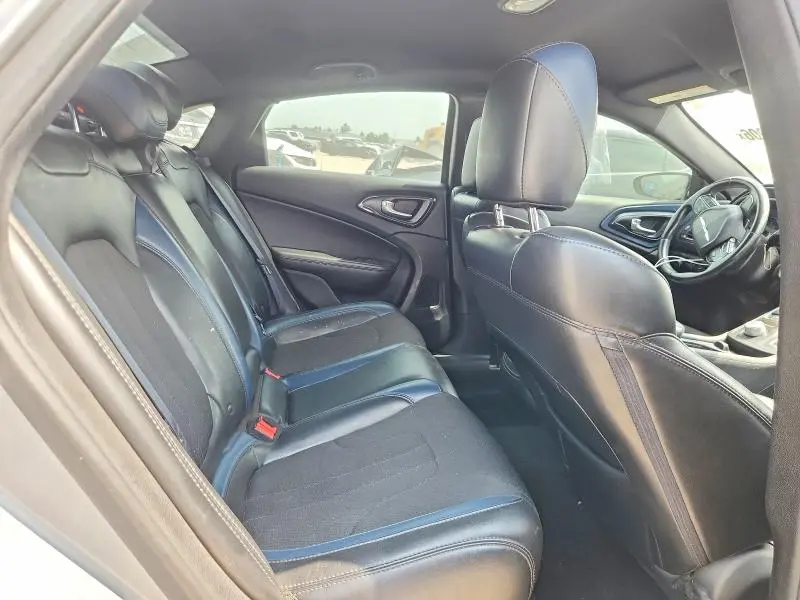 2015 CHRYSLER 200 S  