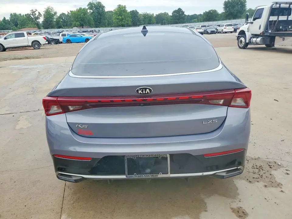 2021 KIA K5 LXS  