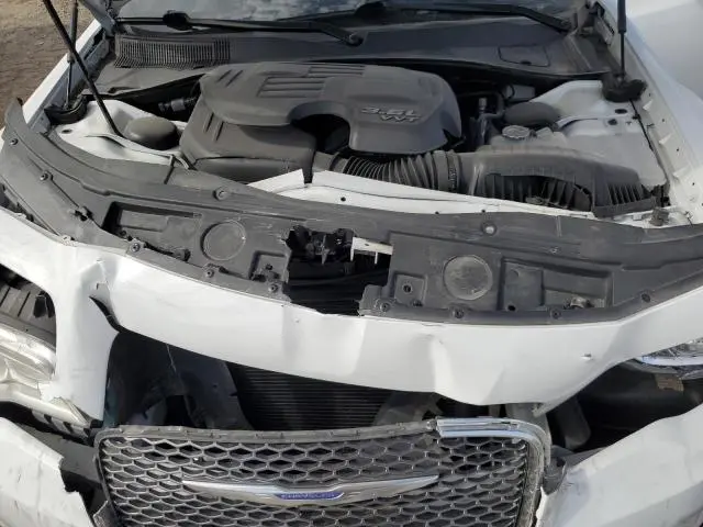 2019 CHRYSLER 300 LIMITED  