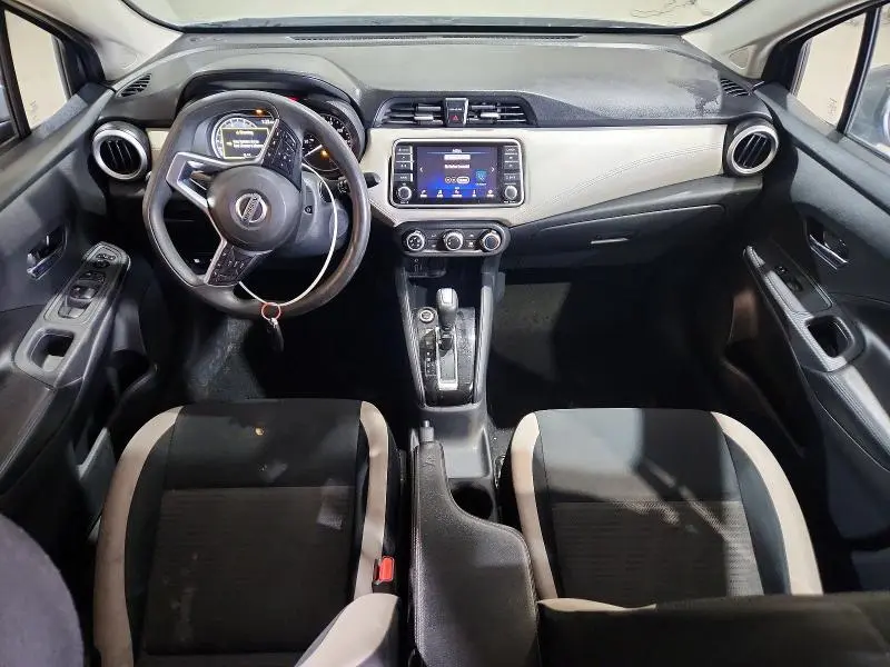 2020 NISSAN VERSA SV  