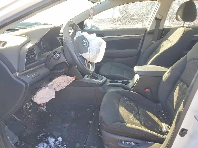 2019 HYUNDAI ELANTRA SEL  