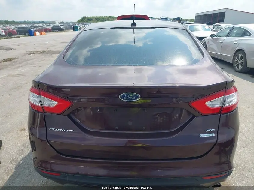 2013 FORD FUSION SE