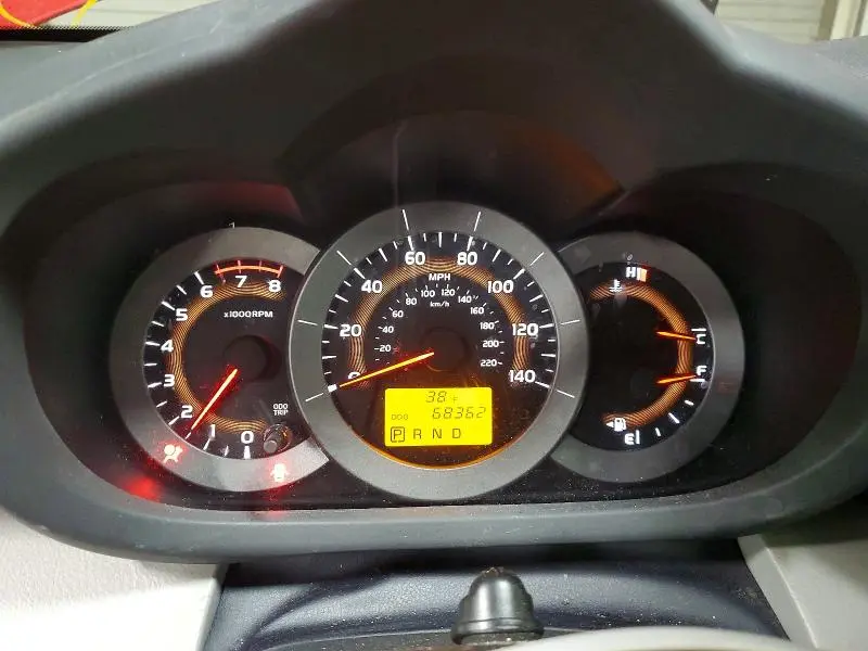 2011 TOYOTA RAV4 BASE  