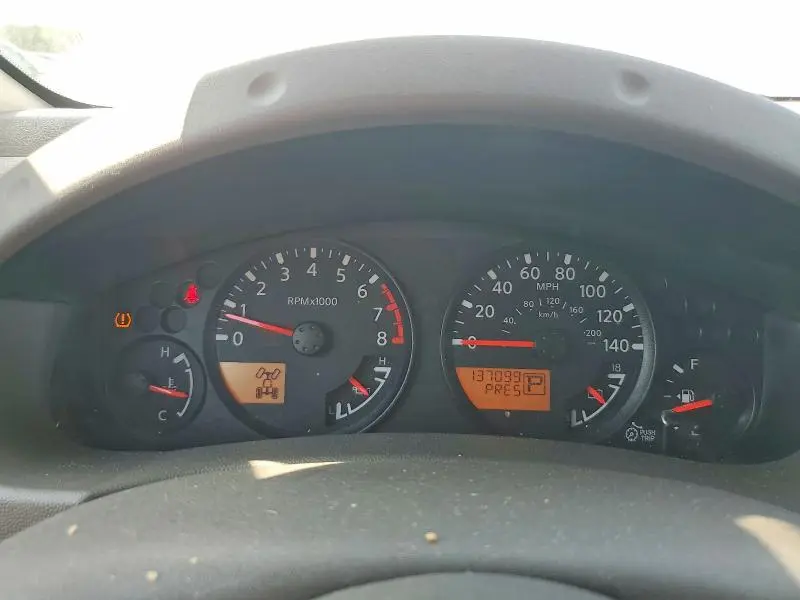 2016 NISSAN FRONTIER SV  