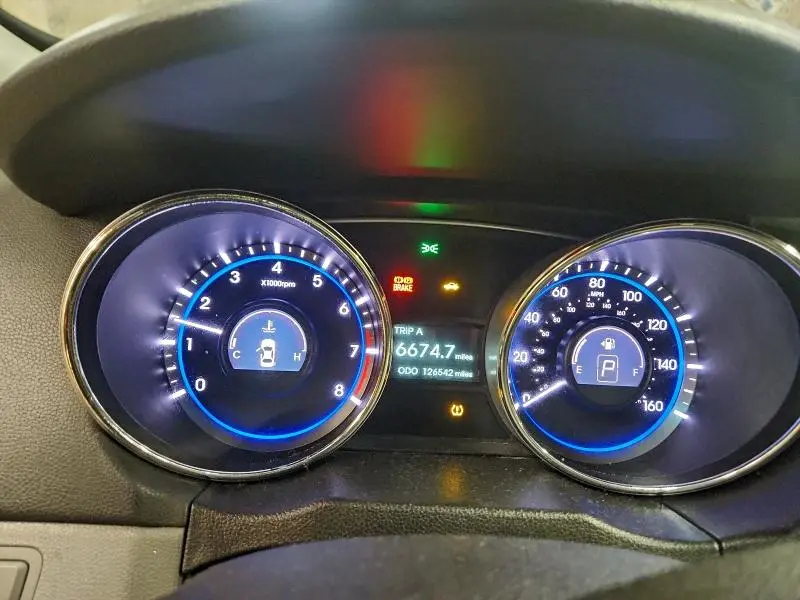 2011 HYUNDAI SONATA GLS  