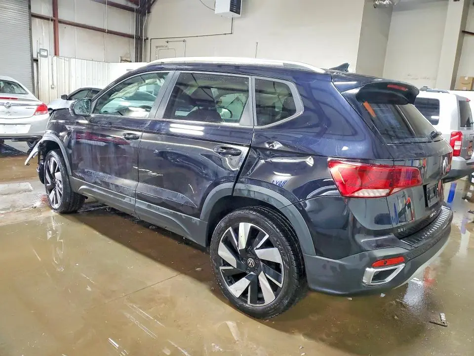 2024 VOLKSWAGEN TAOS SEL  