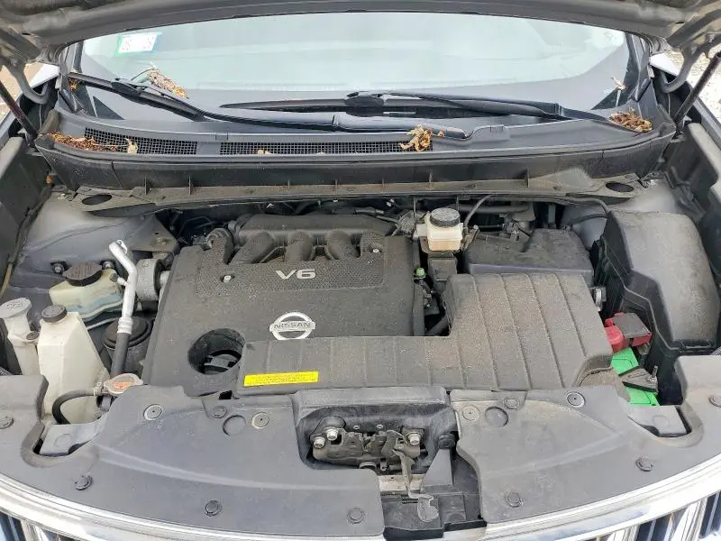 2010 NISSAN MURANO S  