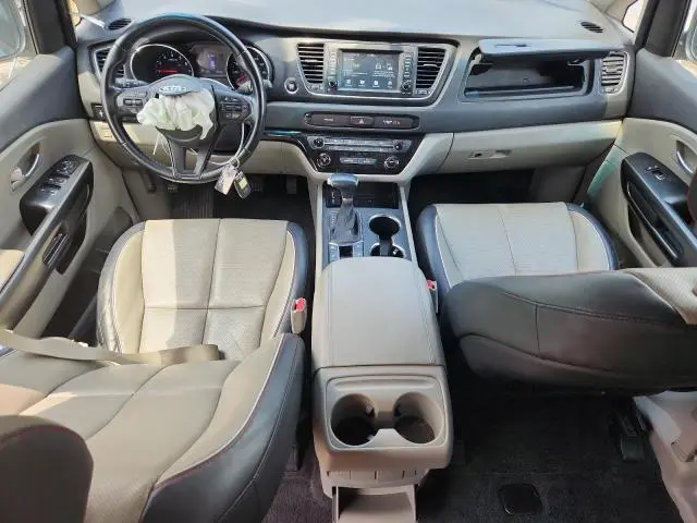 2020 KIA SEDONA LX  