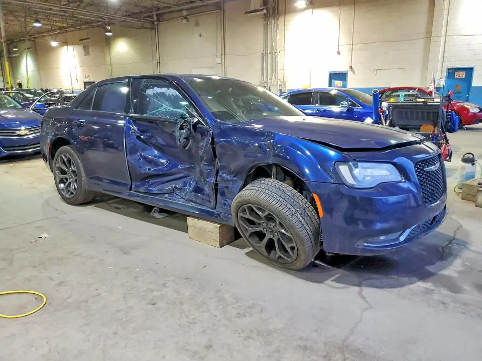 2015 CHRYSLER 300 S  