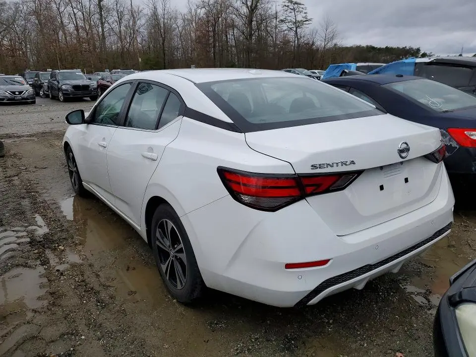 2022 NISSAN SENTRA SV  