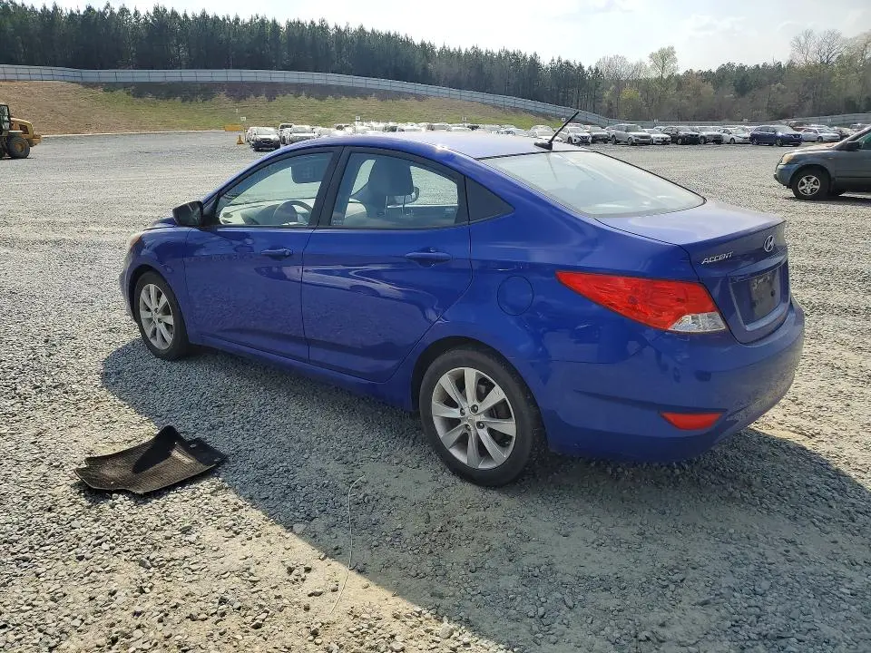 2013 HYUNDAI ACCENT GLS  