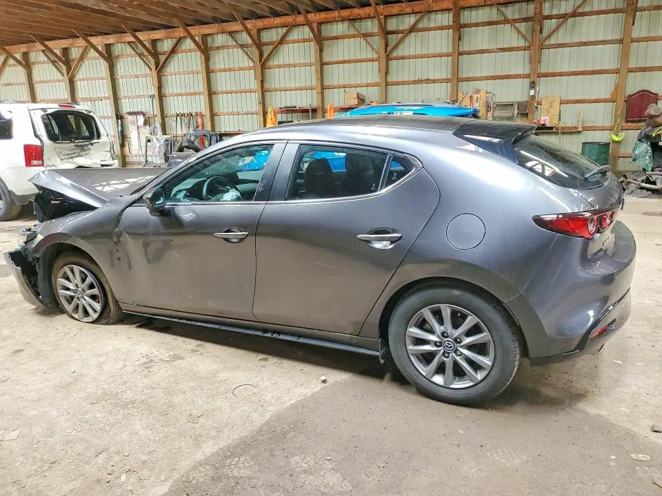 2025 MAZDA 3 PREFERRED  