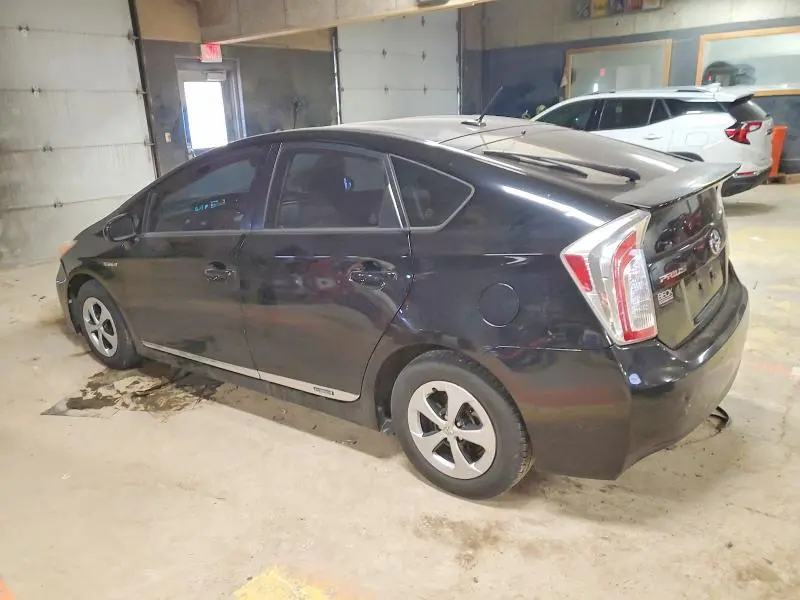 2014 TOYOTA PRIUS   