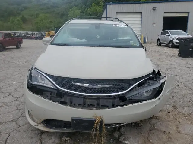 2017 CHRYSLER PACIFICA TOURING L  