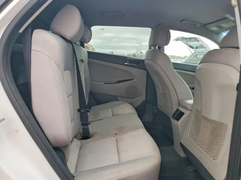 2017 HYUNDAI TUCSON SPORT  