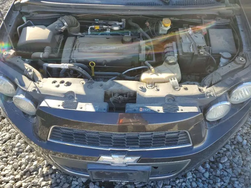 2015 CHEVROLET SONIC LT  