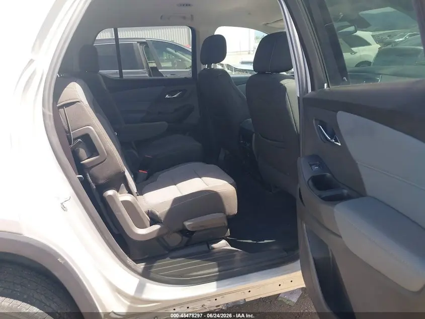 2021 CHEVROLET TRAVERSE AWD LT CLOTH