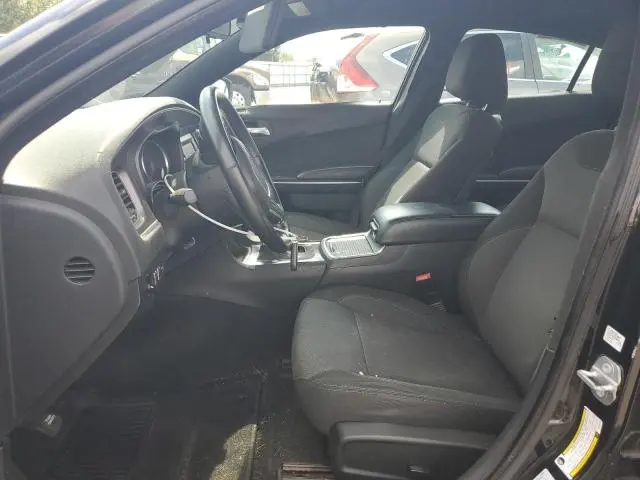 2016 DODGE CHARGER SE  