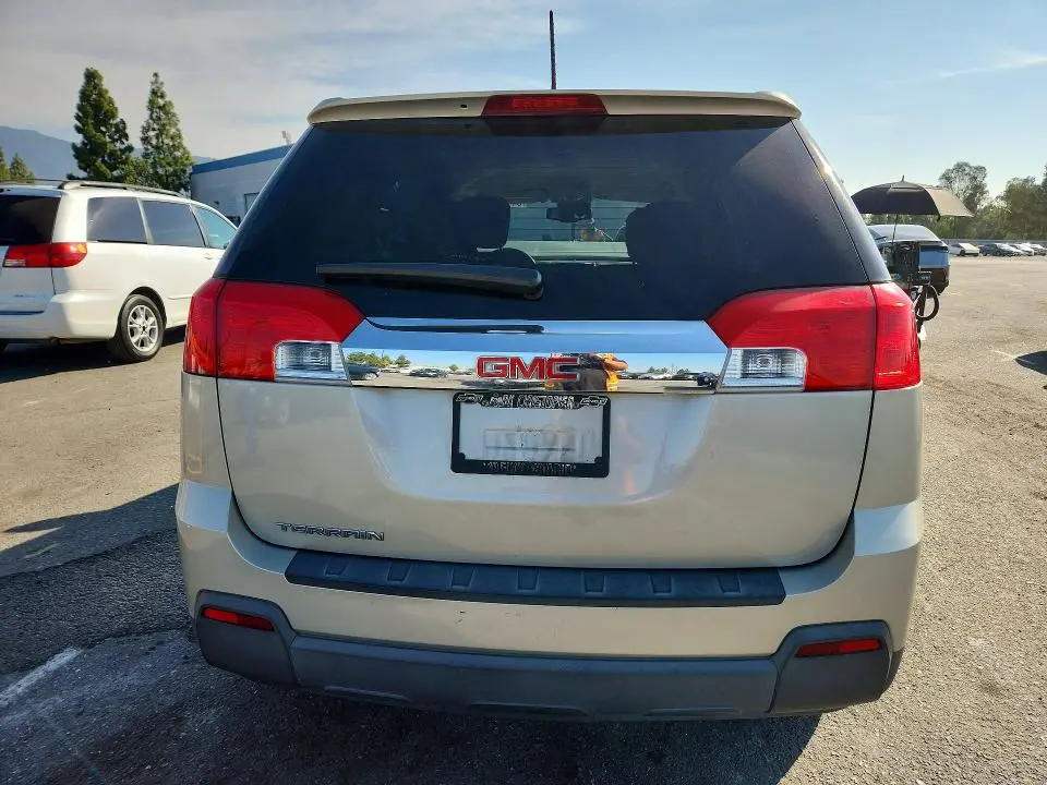 2015 GMC TERRAIN SLE  