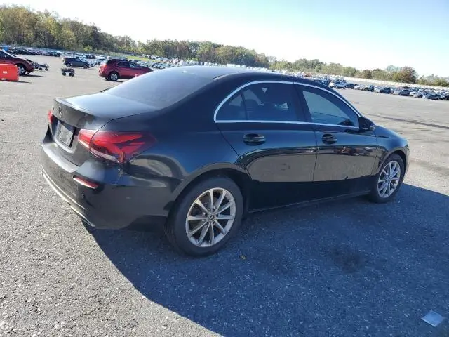 2019 MERCEDES-BENZ A 220  