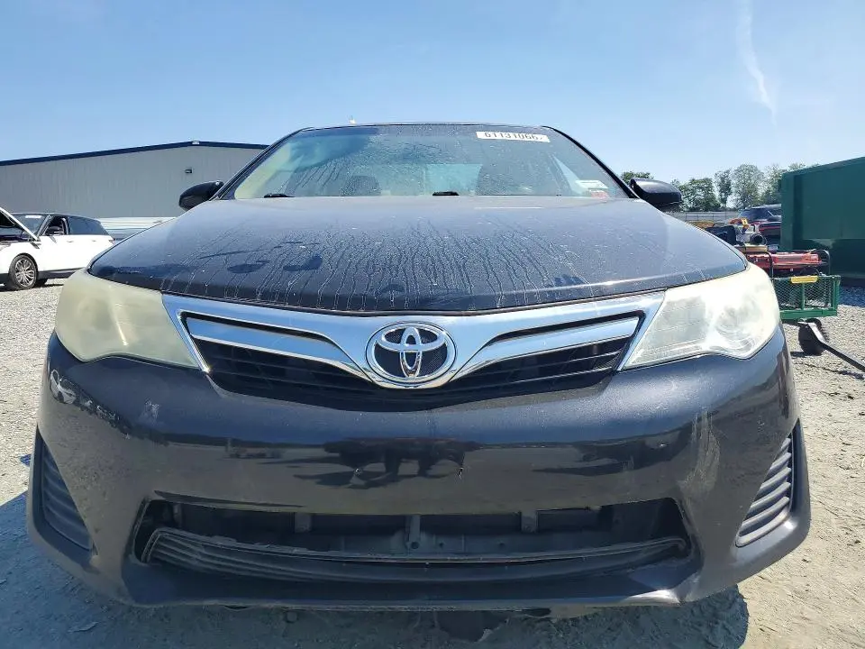 2012 TOYOTA CAMRY LE  