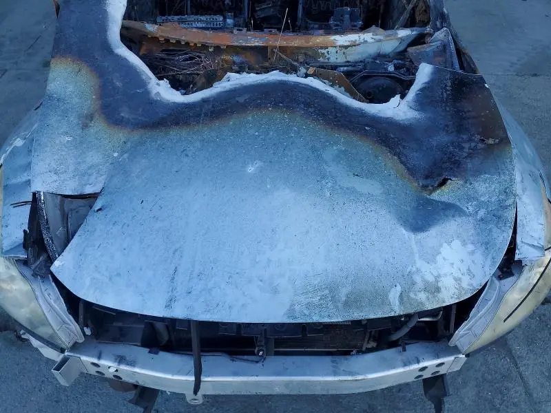 2010 INFINITI G37 BASE  