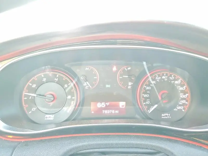 2015 DODGE DART SXT  
