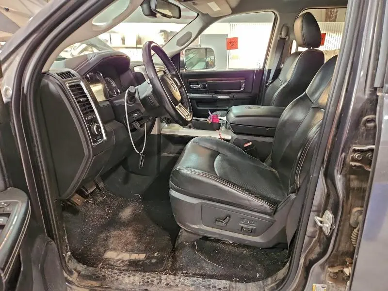 2016 RAM 1500 LARAMIE  