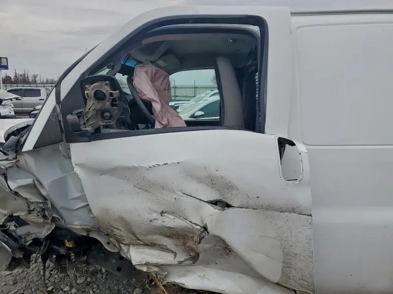2020 GMC SAVANA G2500  