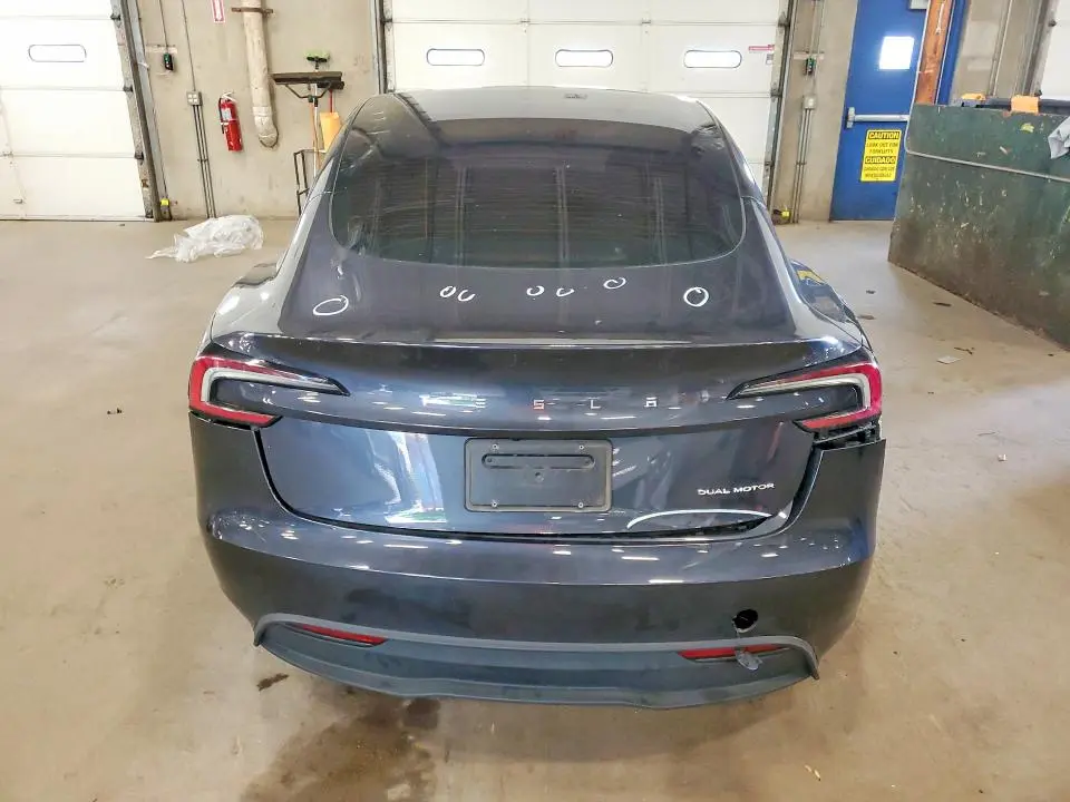 2024 TESLA MODEL 3   