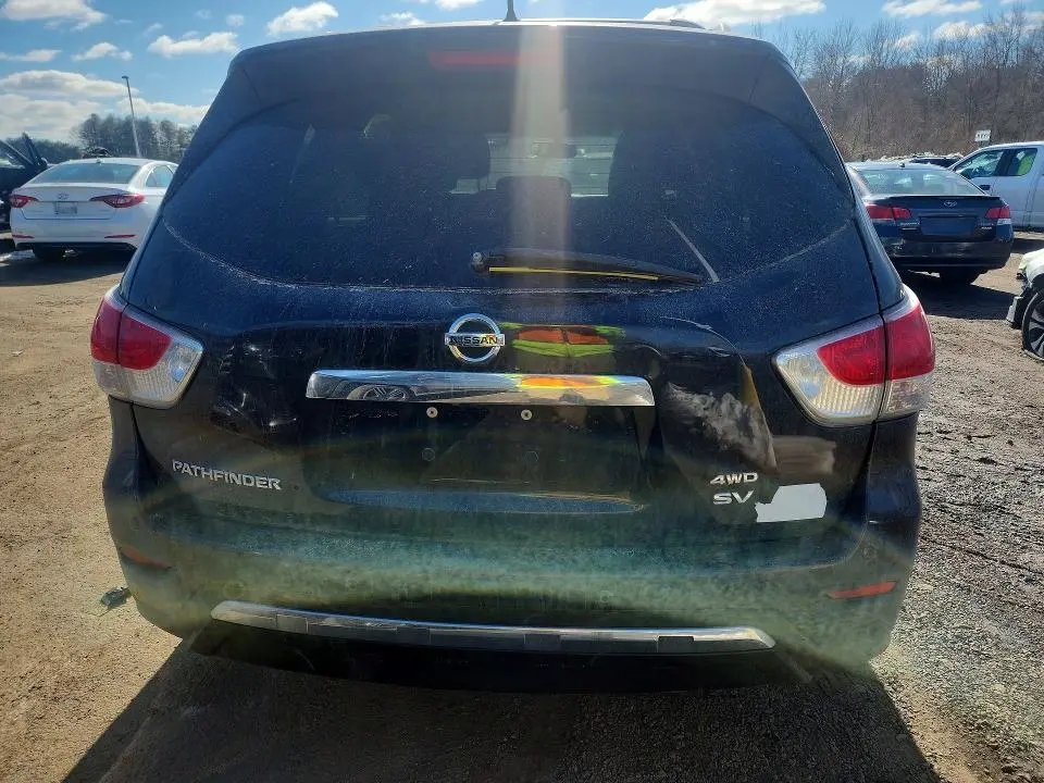 2016 NISSAN PATHFINDER S  
