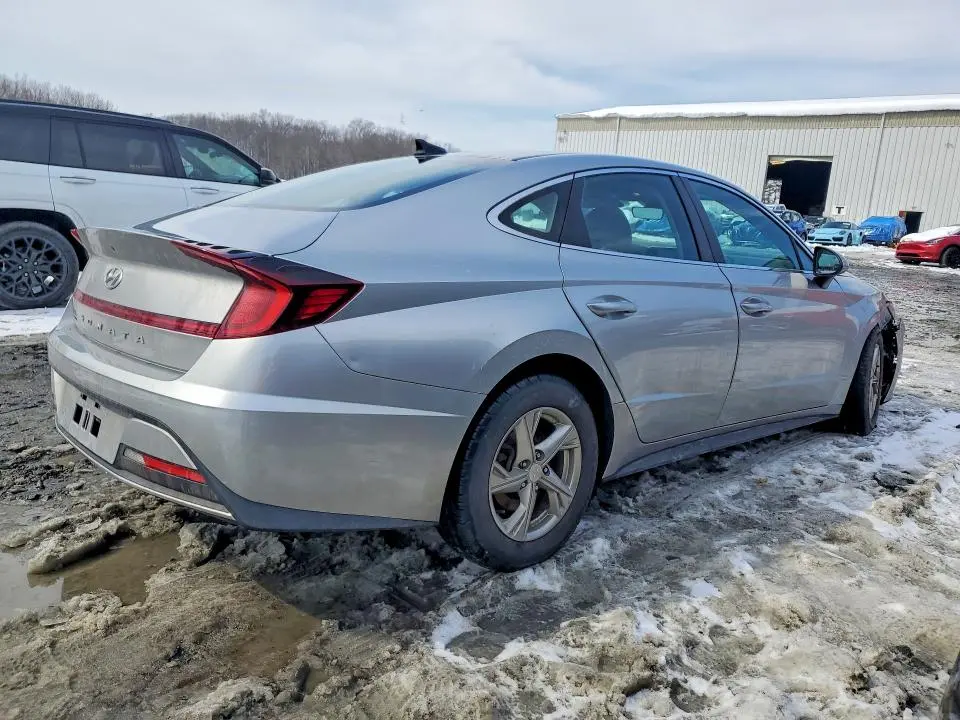 2020 HYUNDAI SONATA SE  