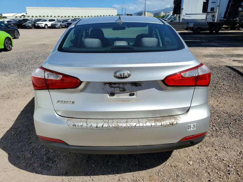 2014 KIA FORTE LX  