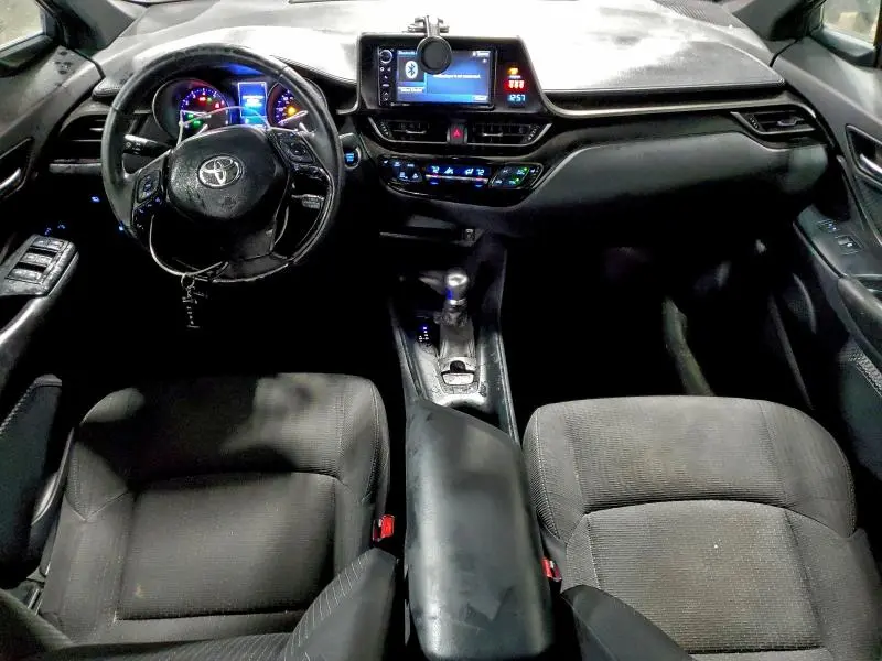 2018 TOYOTA C-HR XLE  