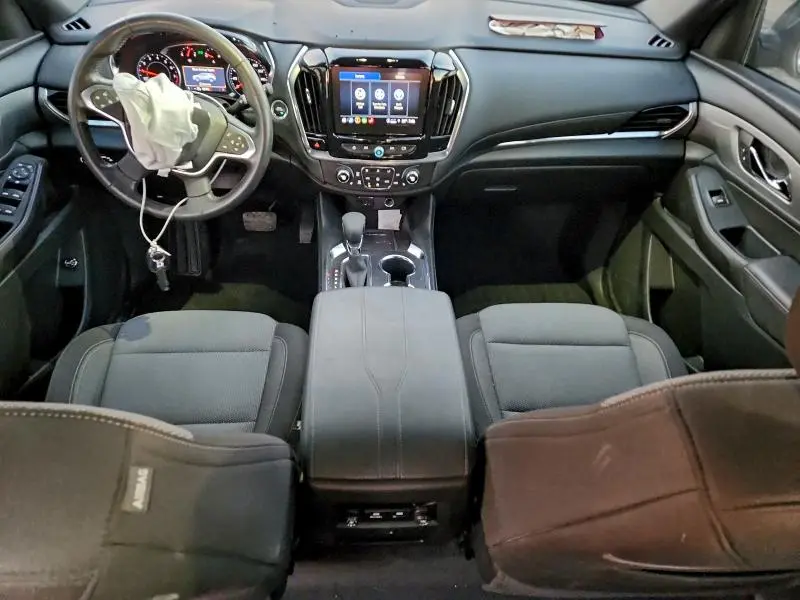 2022 CHEVROLET TRAVERSE LT  
