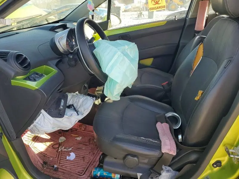 2013 CHEVROLET SPARK 1LT  