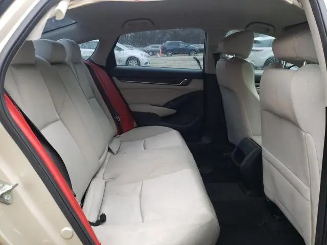 2018 HONDA ACCORD LX  