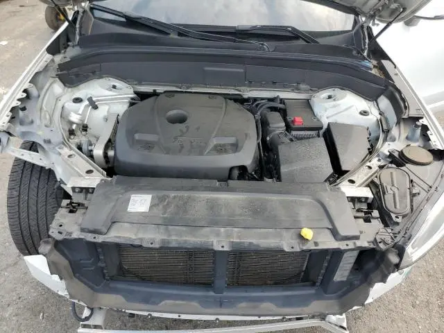 2016 VOLVO XC90 T6  