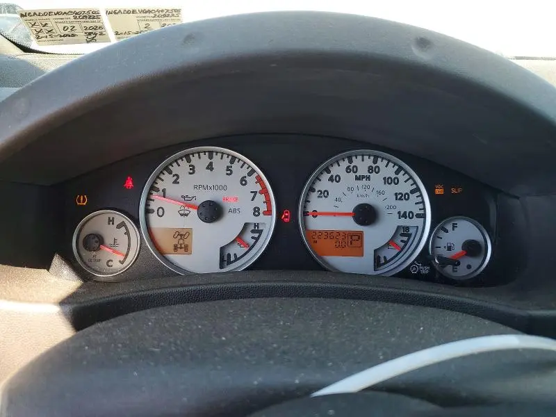2010 NISSAN FRONTIER SE V6  