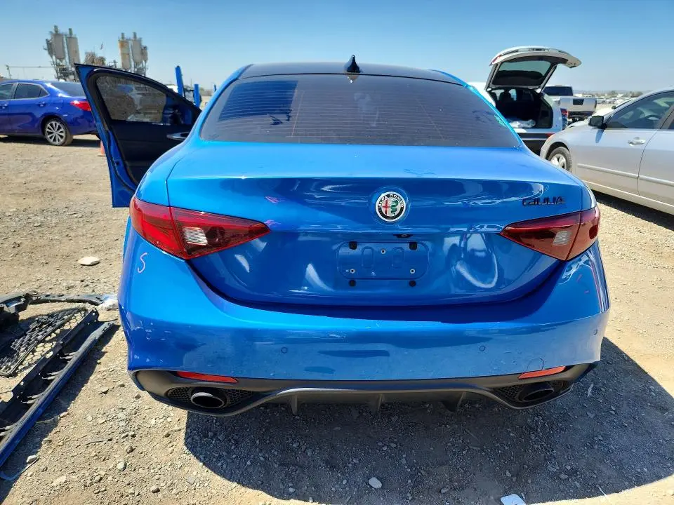 2019 ALFA ROMEO GIULIA TI  
