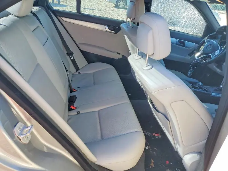 2014 MERCEDES-BENZ C 250  