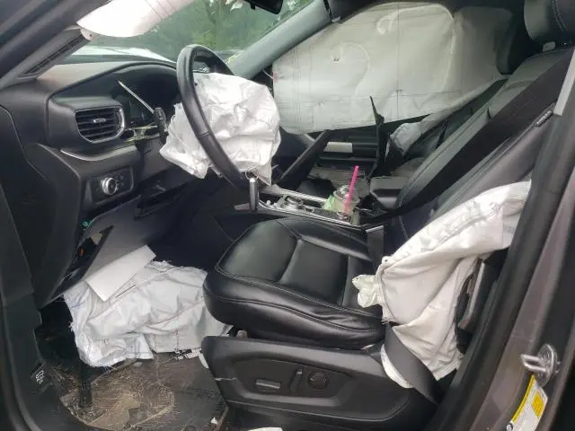 2021 FORD EXPLORER XLT  