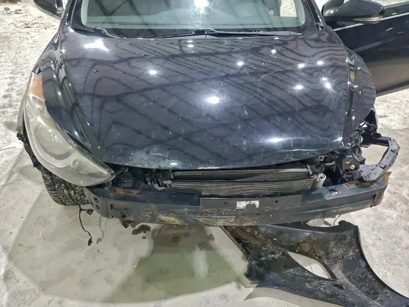 2012 HYUNDAI ELANTRA   